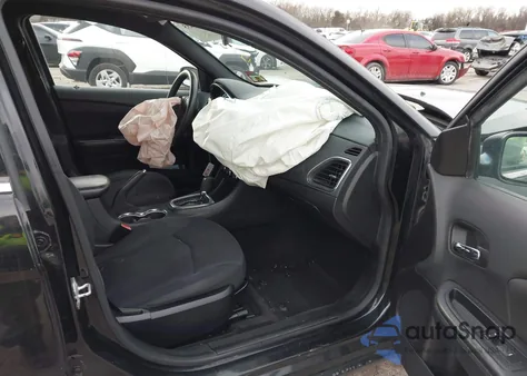 2014 Chrysler 200 Lx из США, поврежденный, VIN 1C3CCBAB9EN207159